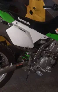 کاوازاکی KLX