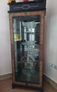 بوفه و تابلو وجاکلیدی برنز