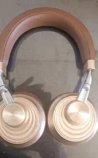 هدفون بی سیم بی اچ جی بی ال مدل VJ083