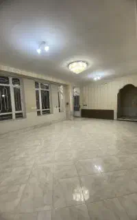 اجاره منزل ویلایی نبش خیابان حافظ