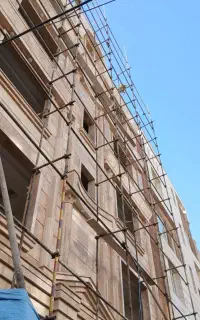 داربست‌‌‌وکفراژ‌جوادی(چهارپایه‌چرخدار)