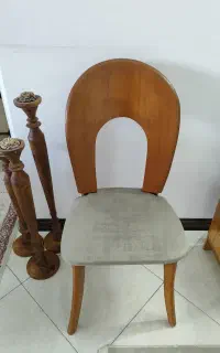 یک عدد صندلی چوب راش