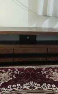زیر تلوزیونی