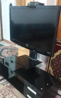 تلویزیون ال سی دی 42اینچ ال جی