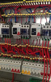 برقکار ماهر ساختمانی صنعتی