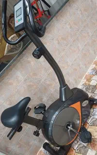 دوچرخه ثابت حرفه ای