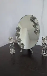 آینه و شمعدان
