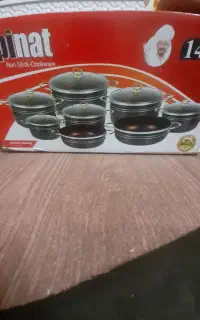 قابلمه طرح چدن ۱۴ تیکه داخل گرانیتی مشکی نقره ای
