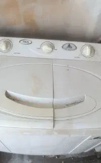 خرت و پرت فروشی