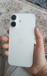 ایفون ۱۶ نرمال