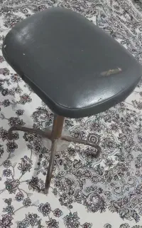 صندلی کوتاهی