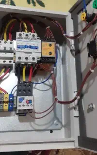 برقکار متخصص ساختمان وصنعتی