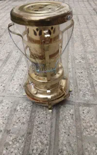چراغ نفتی والور نو