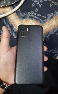 گوشی شیامی ایوان پلاس درحد اک