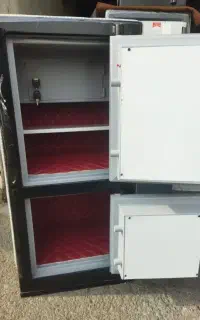 گاوصندوقvad30 دوجداره