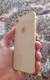 ایفون۸