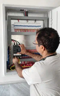 برقکار.ساختمان.صنعتی .ژنراتور