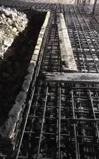 استاد کار با تجربه  قالب بند
