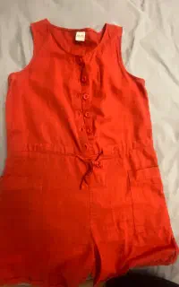 تعدادی لباس دخترانه ترک