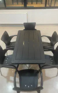 میز و صندلی پلاستیکی