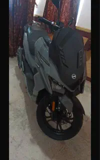 اس وای ام. جی تی ۲۰۰