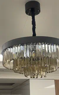 ۲ عدد لوستر و دیوار کوب فول کریستال