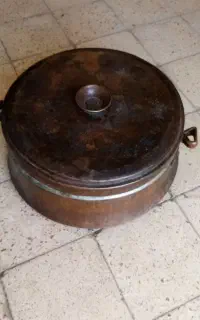 دیگ مسی سالم