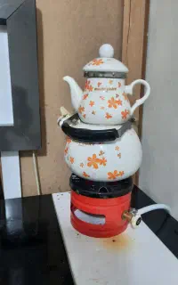 کتری و قوری و اجاق تک شعله