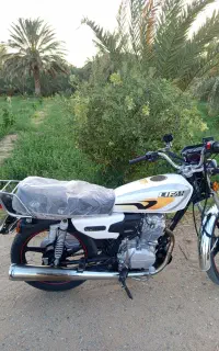 موتورلیفان125