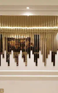 آینه های دکوراتیو و لبه ابزار