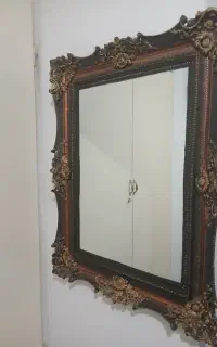 آینه طرح سلطنتی