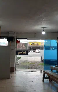 مغازه۴۴متری بر جاده اصلی رهن یا اجاره