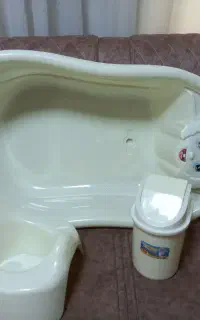 وان سطل و لگن نوزاد
