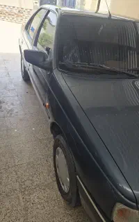 پژو ۹۸ و دنا شش دنده