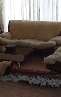 مقداری لوازم و اسباب خانه