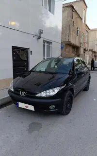 پژو 206