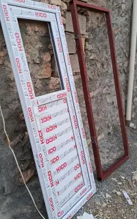 درب سرویس راست گرد