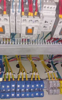 سیمپیچی و ساخت تابلو ،تعمیر و عیبیابی