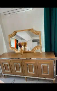 کنسول و آینه