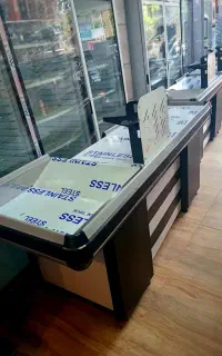 میز چک اوت هایپرمارکت ترازو جمهوری۴
