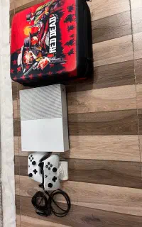 Xbox one s + به علاوه لوازم جانبی