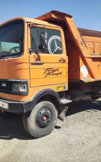 خاور کمپرسی 608 مدل 83