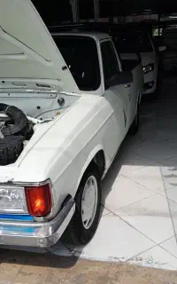 پیکان وانت مدل ۸۴ بی رنگ شاستی بدون ترک جوش