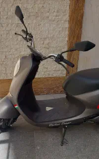 موتورسیکلت برقی ۱۵۰۰