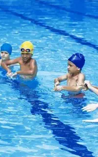 آموزش شنا بانوان