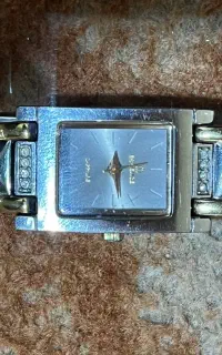 ساعت مچی سوییسی اصل به شرت کارشناس