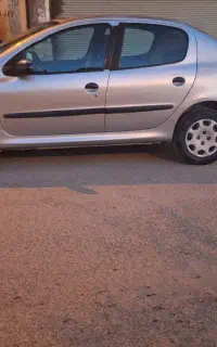 ۲۰۶ sd..v20مدل۸۷