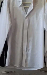 پیراهن مردانه