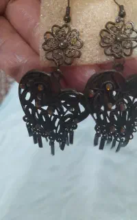گوشواره و انگشتر