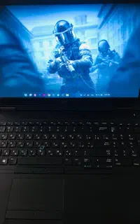 لپ تاپ Dell Latitude 5590